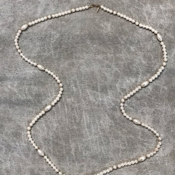 Stunning Marvella Pearls Strand with Gold Details Spacer Beads - Picture 4 of 8